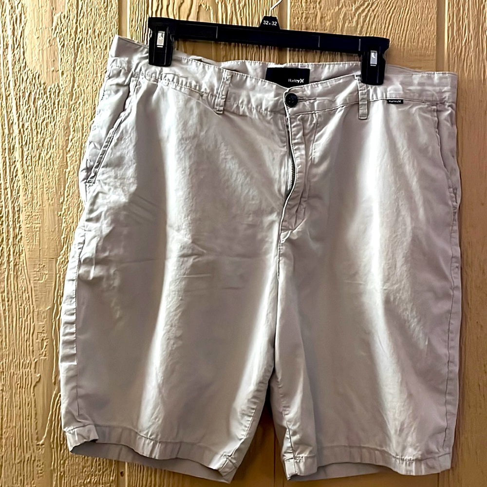 Men’s Hurley Shorts Size 34